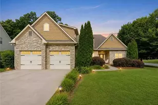 17 Maple Grove Dr, Adairsville, GA 30103 - Photo 1