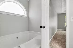 30 Canterbury Dr, Grantville, GA 30220 - Photo 12