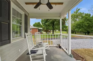54 Stephens Rd, Silver Creek, GA 30173 - Photo 2