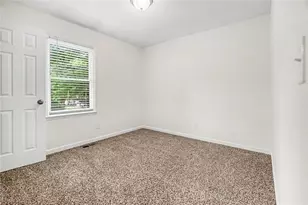 19 Thomas Way, Newnan, GA 30263 - Photo 6