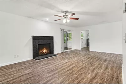19 Thomas Way, Newnan, GA 30263 - Photo 2