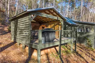 121 Waterfalls Wy, Clarkesville, GA 30523 - Photo 10