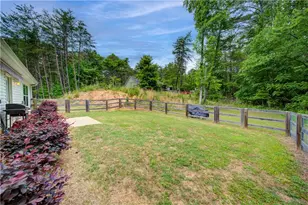 769 Burnt Stand Rd, Dawsonville, GA 30534 - Photo 26
