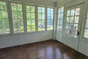 246 Newnan St, Franklin, GA 30217 - Photo 10