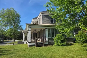 246 Newnan St, Franklin, GA 30217 - Photo 2