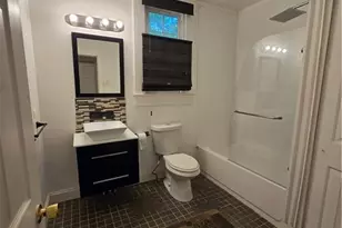 246 Newnan St, Franklin, GA 30217 - Photo 18