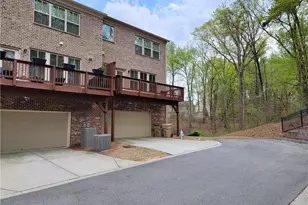 600 Northaven Ave, Suwanee, GA 30024 - Photo 2