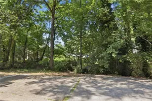 3848 Valley Brook Rd, Snellville, GA 30039 - Photo 4