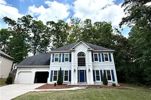 2105 Bentbrooke Trail, Lawrenceville, GA 30043 - Photo 2