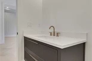 290 Christopher Robin Rd, Alpharetta, GA 30005 - Photo 10
