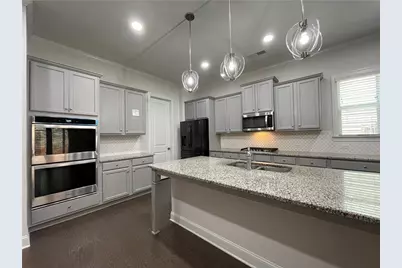 556 Avondale Hills Drive, Avondale Estates, GA 30032 - Photo 14