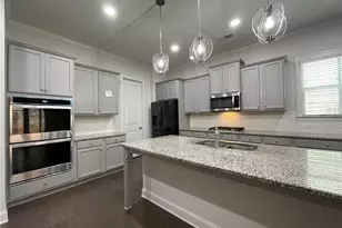556 Avondale Hills Dr, Avondale Estates, GA 30032 - Photo 14
