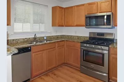 104 W Oaks Place, Woodstock, GA 30188 - Photo 10