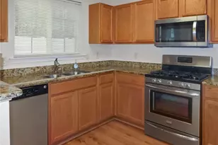 104 W Oaks Pl, Woodstock, GA 30188 - Photo 10