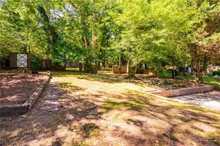 1947 Farris Dr, Decatur, GA 30032 - Photo 34