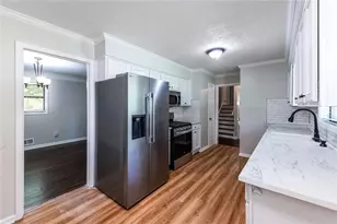 1947 Farris Dr, Decatur, GA 30032 - Photo 6