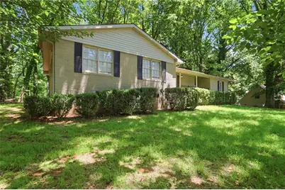 3082 Lake Ranch Drive, Gainesville, GA 30506 - Photo 2