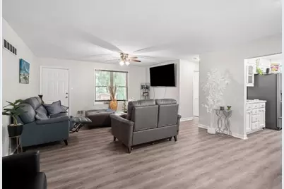6372 Valley Dale Drive, Riverdale, GA 30274 - Photo 6