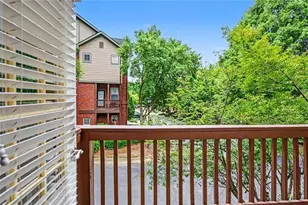 3607 Ashford Creek Dr NE, Atlanta, GA 30319 - Photo 10