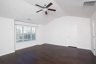5570 Lightheart Ct, Suwanee, GA 30024 - Photo 12