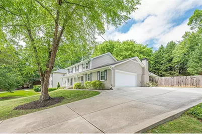 4923 Buckline Crossing, Dunwoody, GA 30338 - Photo 6