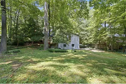 2490 Stoney Brook Lane NE, Marietta, GA 30062 - Photo 24
