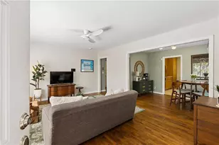 1395 Dorothy Dr, Decatur, GA 30030 - Photo 6