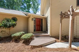 5573 Hidden Harbor Landing, Gainesville, GA 30504 - Photo 4