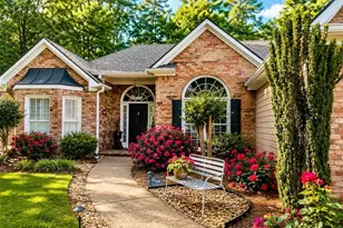 463 Valleyside Dr, Dallas, GA 30157 - Photo 2