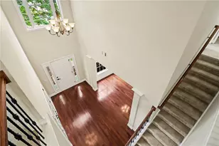 1570 Dawn Valley Tr, Cumming, GA 30040 - Photo 20