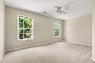 1570 Dawn Valley Tr, Cumming, GA 30040 - Photo 28