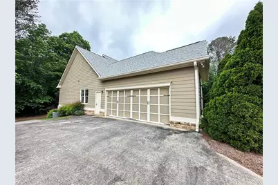 235 Chandler Walk, Loganville, GA 30052 - Photo 4