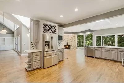 160 Grogans Landing, Atlanta, GA 30350 - Photo 8