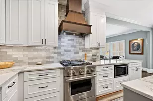 23 Downshire Cir, Atlanta, GA 30033 - Photo 10