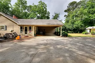 317 N Cherokee Rd, Social Circle, GA 30025 - Photo 8