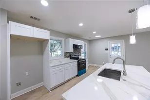 1914 Derrill Dr, Decatur, GA 30032 - Photo 6