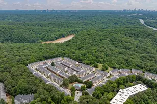 3557 Chattahoochee Summit Ln, Atlanta, GA 30339 - Photo 38