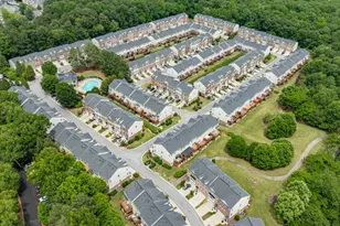 3557 Chattahoochee Summit Ln, Atlanta, GA 30339 - Photo 44