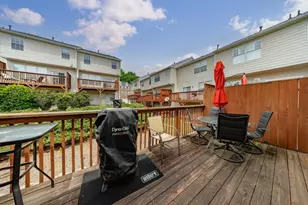 3557 Chattahoochee Summit Ln, Atlanta, GA 30339 - Photo 16