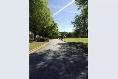 1444 Doe Valley Drive, Lithonia, GA 30058 - Photo 12