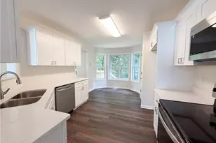 6158 Autumn View Cove NW, Acworth, GA 30101 - Photo 2