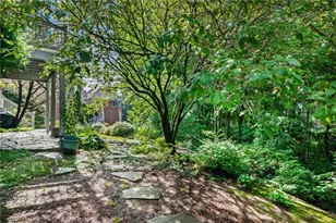 1128 Promontory Dr, Marietta, GA 30062 - Photo 42