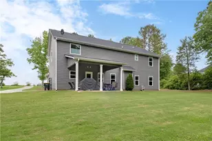 719 Fairview Rd, Brooks, GA 30205 - Photo 36