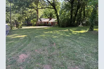 1061 Jolly Avenue, Clarkston, GA 30021 - Photo 16