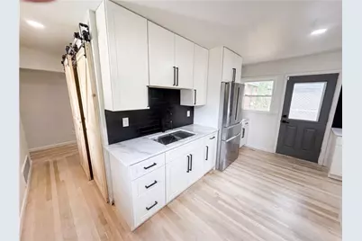 3807 Greenhill Drive, Atlanta, GA 30341 - Photo 10