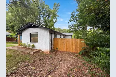 3807 Greenhill Drive, Atlanta, GA 30341 - Photo 8