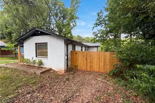 3807 Greenhill Dr, Atlanta, GA 30341 - Photo 8