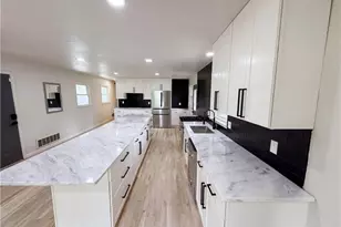 3807 Greenhill Dr, Atlanta, GA 30341 - Photo 2