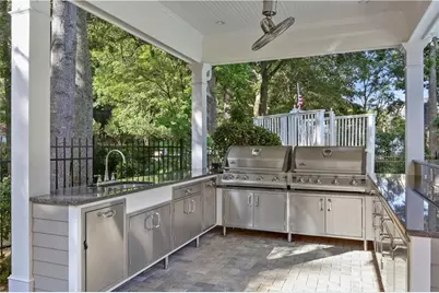 625 River Chase Point, Atlanta, GA 30328 - Photo 46
