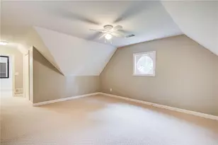 625 River Chase Point, Atlanta, GA 30328 - Photo 28